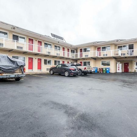 دارتموث Lake City Motel المظهر الخارجي الصورة