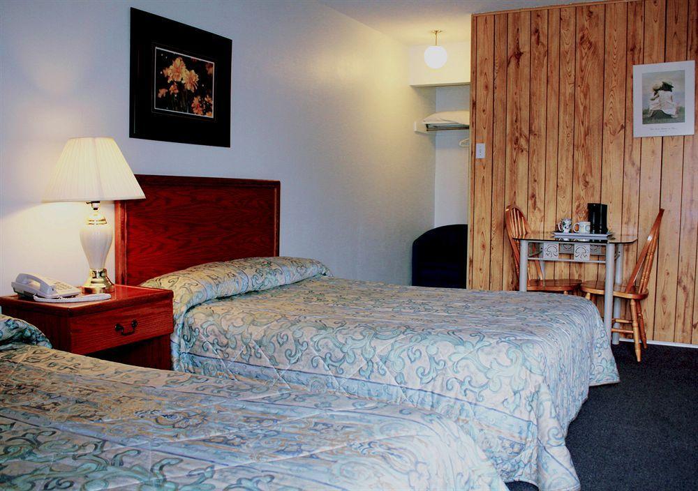 دارتموث Lake City Motel المظهر الخارجي الصورة