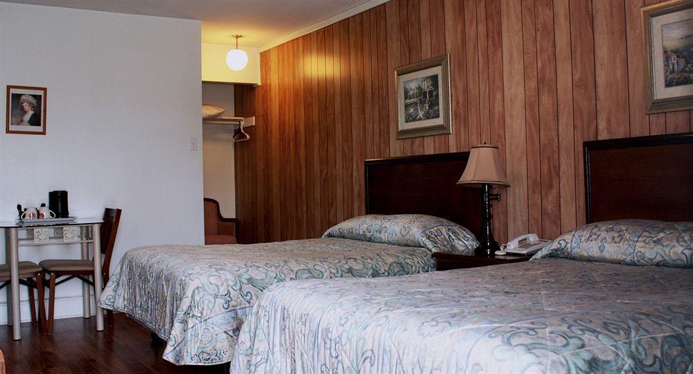 دارتموث Lake City Motel المظهر الخارجي الصورة