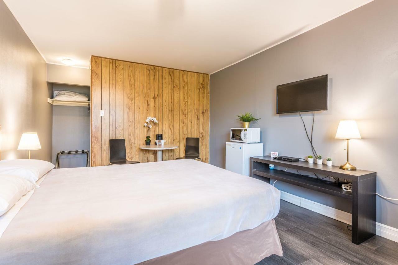 دارتموث Lake City Motel المظهر الخارجي الصورة