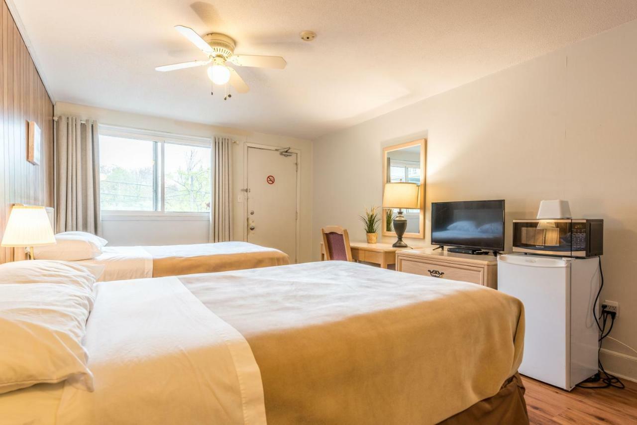 دارتموث Lake City Motel المظهر الخارجي الصورة